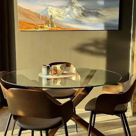 Lake Apartment Apartment